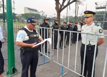 Despliegue de seguridad está en acción para transmisión de mando