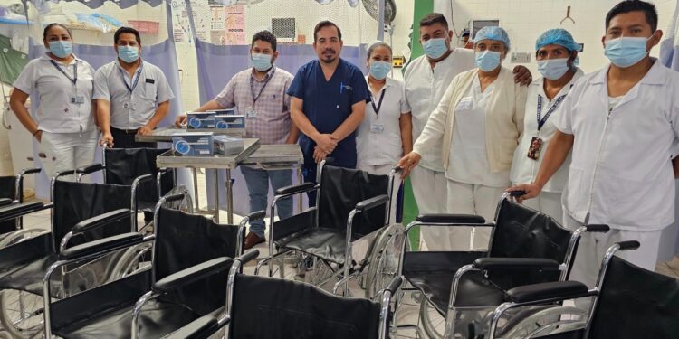 Hospital de San Benito, Petén, adquirió sillas de ruedas. /Foto: MSPAS.