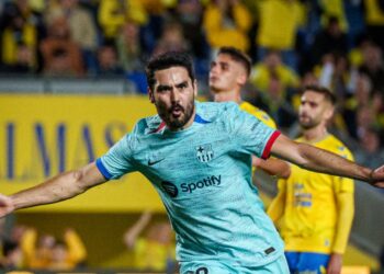 El Barcelona viene de atrás y derrota a Las Palmas