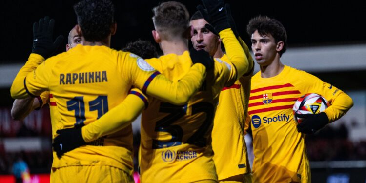 El Barcelona sufre ante un Barbastro que luchó hasta el final