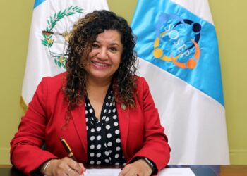 Zulma Calderón, titular de la Secretaría de Obras Sociales de la Esposa del Presidente. / Foto: SOSEP.