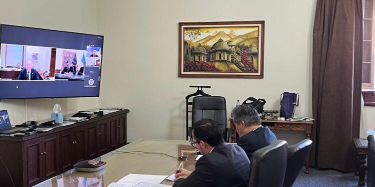 Autoridades del Mingob se reunieron con el secretario estadounidense Alejandro Mayorkas