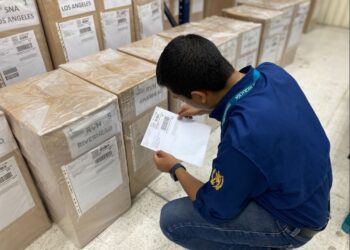 Migración realiza segundo envió de cartillas para pasaportes del año