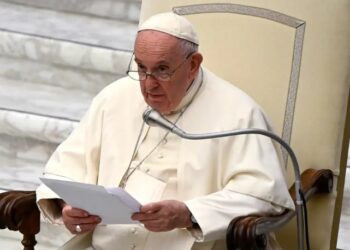 Papa Francisco: La guerra es una locura y siempre una derrota