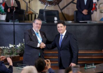 Ricardo Quiñónez asume segundo período en la Municipalidad de Guatemala