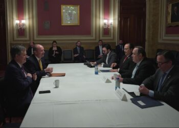 Presidente Alejandro Giammattei reafirma relaciones bilaterales con senadores y congresistas estadounidenses