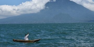 El lago de Atitlán es el más bello del mundo. / Foto: Gilber García.