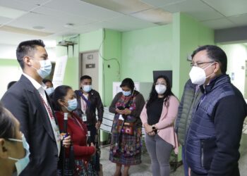 Reunión con autoridades de salud en Totonicapán. /Foto: MSPAS