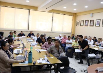Entidades gubernamentales participan en primera reunión ordinaria del Codede en Zacapa