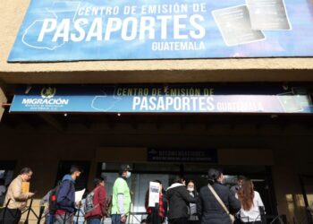 Anuncian jornada extendida para la emisión de pasaportes en Quetzaltenango