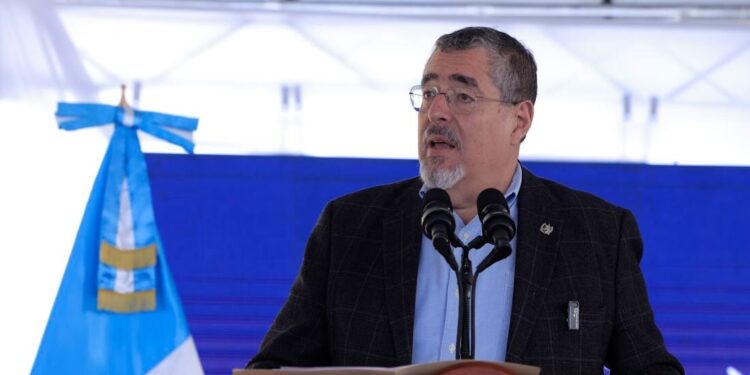 Presidente Arévalo presentará ruta para elección de nuevos gobernadores departamentales