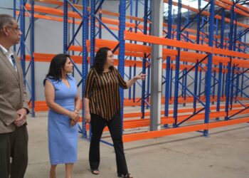 Remozan bodega para el correcto almacenaje de productos médicos. / Foto: MSPAS.