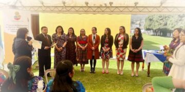 Finaliza diplomado en nutrición materno infantil para educadoras en Totonicapán