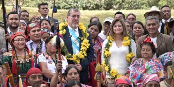 Binomio presidencial apoya a los pueblos indígenas. /Foto: Álvaro Interiano