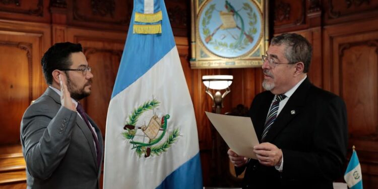 Héctor Oswaldo Samayoa, director ejecutivo de la Comisión Presidencial por la Paz y los Derechos Humanos.