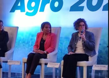 Ministra de Economía, Gabriela García (a la derecha). / Foto: Cámara del Agro.