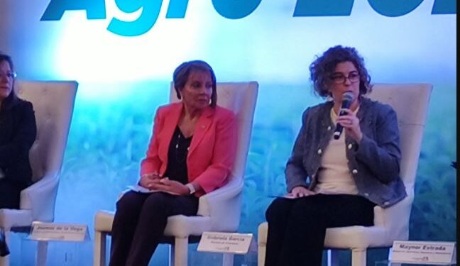 Ministra de Economía, Gabriela García (a la derecha). / Foto: Cámara del Agro.