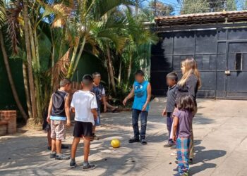 Comenzaron las actividades del ciclo escolar 2024. // Foto: SBS.