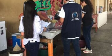 Verifican normas sanitarias en carnicerías de Chiquimula