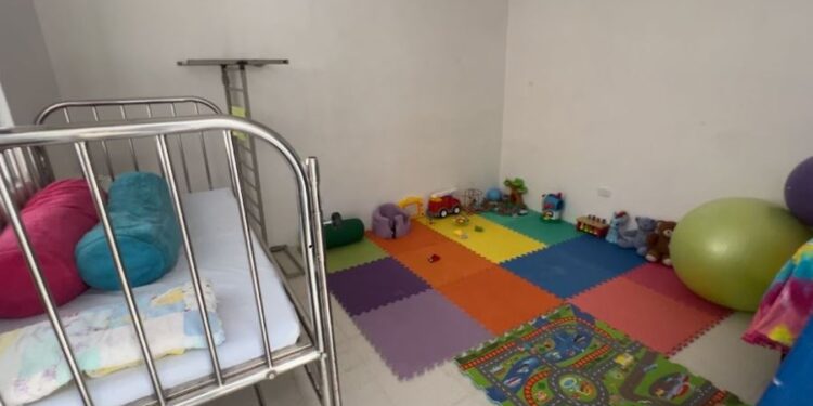 DDRISS de Santa Rosa reitera compromiso con la salud de familias guatemaltecas