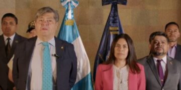 El ministro de Gobernación, Francisco Jiménez, junto con su equipo. / Foto: Mingob.