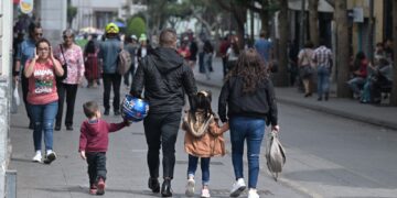 Salud invita a la población a tomar medidas para la prevención de la enfermedad neurológica aguda. /Foto: Álvaro Interiano.