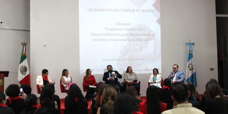 Clausuran programa de emprendimiento para mujeres mexicanas