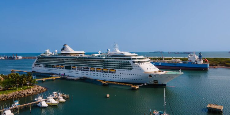 Al menos 32 cruceros han atracado en costas guatemaltecas. / Foto: Inguat.