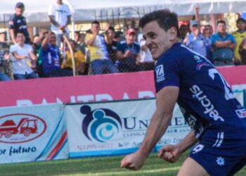 Cobán Imperial golea a Comunicaciones