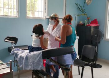 Invitan a visitar centros de Salud para descartar la enfermedad neurológica aguda Síndrome de Guillain Barré. /Foto: MSPAS.