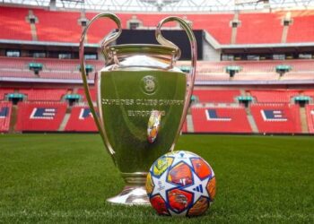 Presentan balón para la fase final de la UEFA Champions League