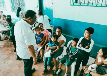 Brindan jornada médica odontológica a niños de Jalpatagua, Jutiapa