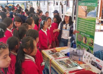 Desarrollan primera feria ambiental en Sololá
