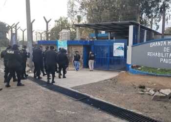 Desarrollan requisas en centros carcelarios Pavón y Pavoncito 