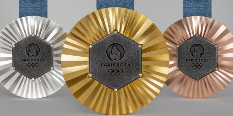 Las medallas de París 2024 llevarán un fragmento de la Torre Eiffel