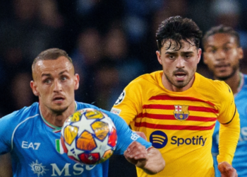 El Barcelona revive en Nápoles