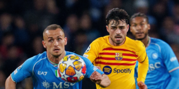 El Barcelona revive en Nápoles