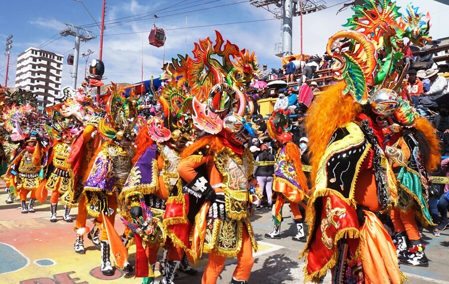 ONU impulsa una campaña contra la violencia machista en el Carnaval en Bolivia