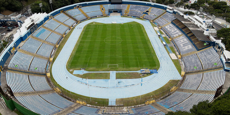 Estadio Doroteo Guamuch Flores cumple 74 años de grandeza