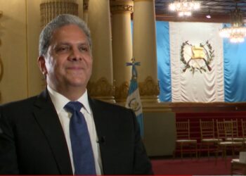 El MSPAS, bajo la dirección del ministro Oscar Cordón, ha logrado un avance significativo en la lucha contra el sarampión. / Foto: Secretaría de Comunicación Social de la Presidencia.