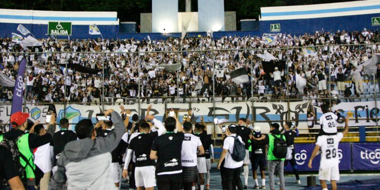 Comunicaciones espera lleno total en duelo ante Monterrey