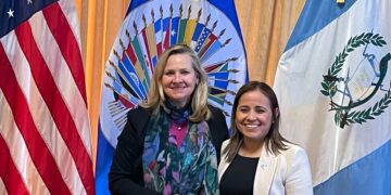 Secretaria ejecutiva de la SVET, Danissa Ramírez (derecha). /Foto: OEA.