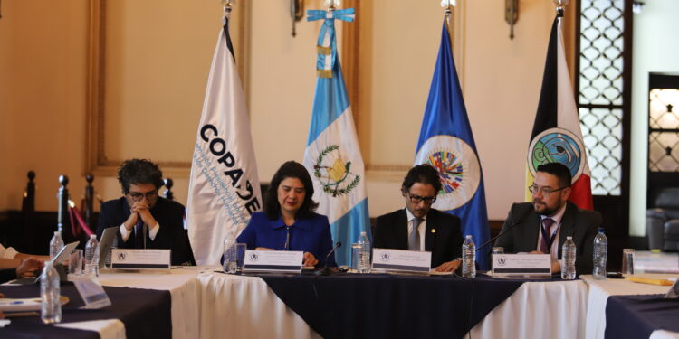 Copadeh busca crear nuevas rutas para la protección de los derechos humanos en el país. /Foto: Copadeh