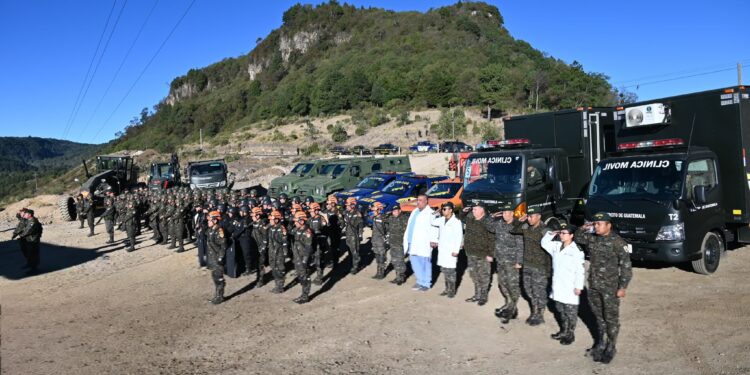 Mindef y Mingob se unen para que Nahualá y Santa Catarina Ixtahuacán caminen hacia la paz