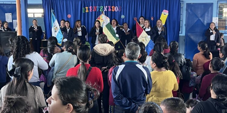 El retorno a clases marca el comienzo de un nuevo año académico en Jalapa