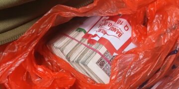 Dinero incautado en el AILA. / Foto: PNC.