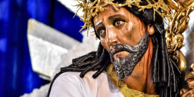 Jesús de los Milagros abre los magnos cortejos cuaresmales