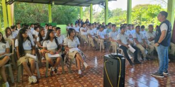 MSPAS capacita a docentes y estudiantes de Suchitepéquez sobre el cuidado de la salud. / Foto. MSPAS.