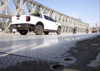 Ministra de Comunicaciones supervisa obras de infraestructura vial