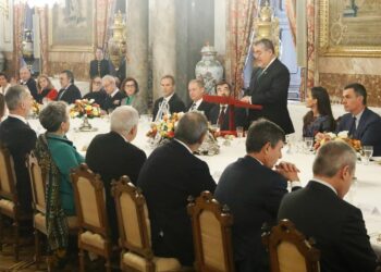 Presidente: “Seguiremos caminando juntos y construyendo historia”